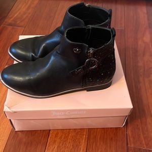 Girls’ Juicy Couture booties